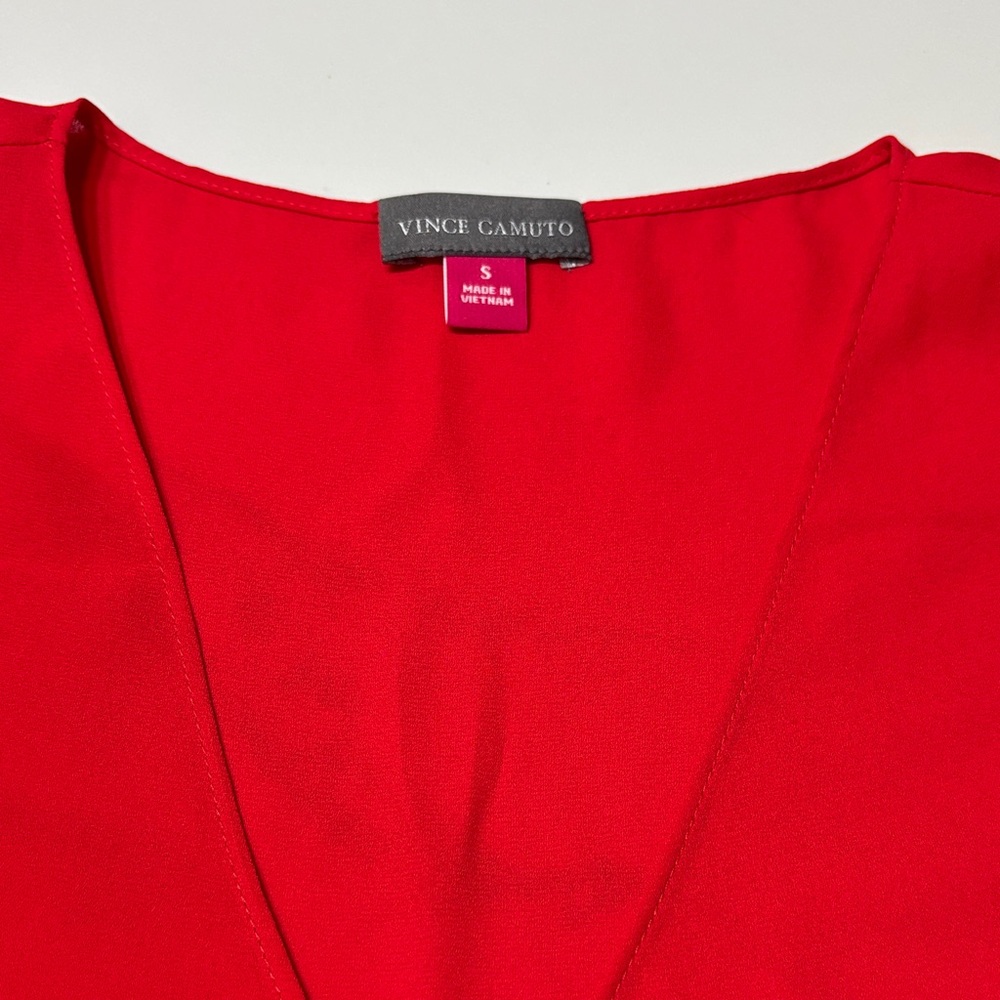 Vince Camuto Scarlet Top